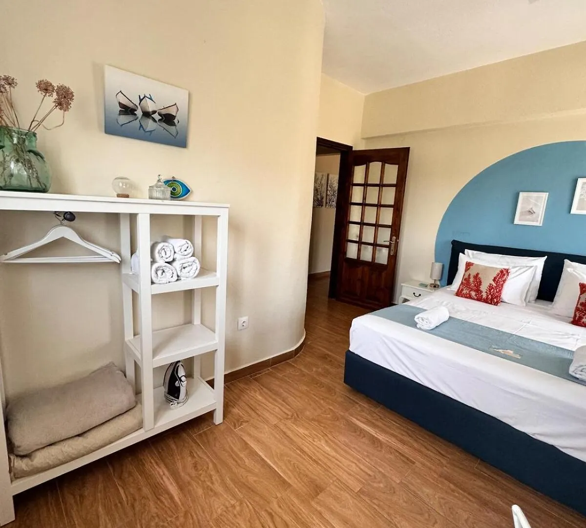 Stay At Nikiti Greece